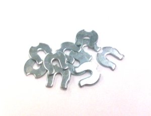 SMALL U CLIPS  1/16 slot (x 10)